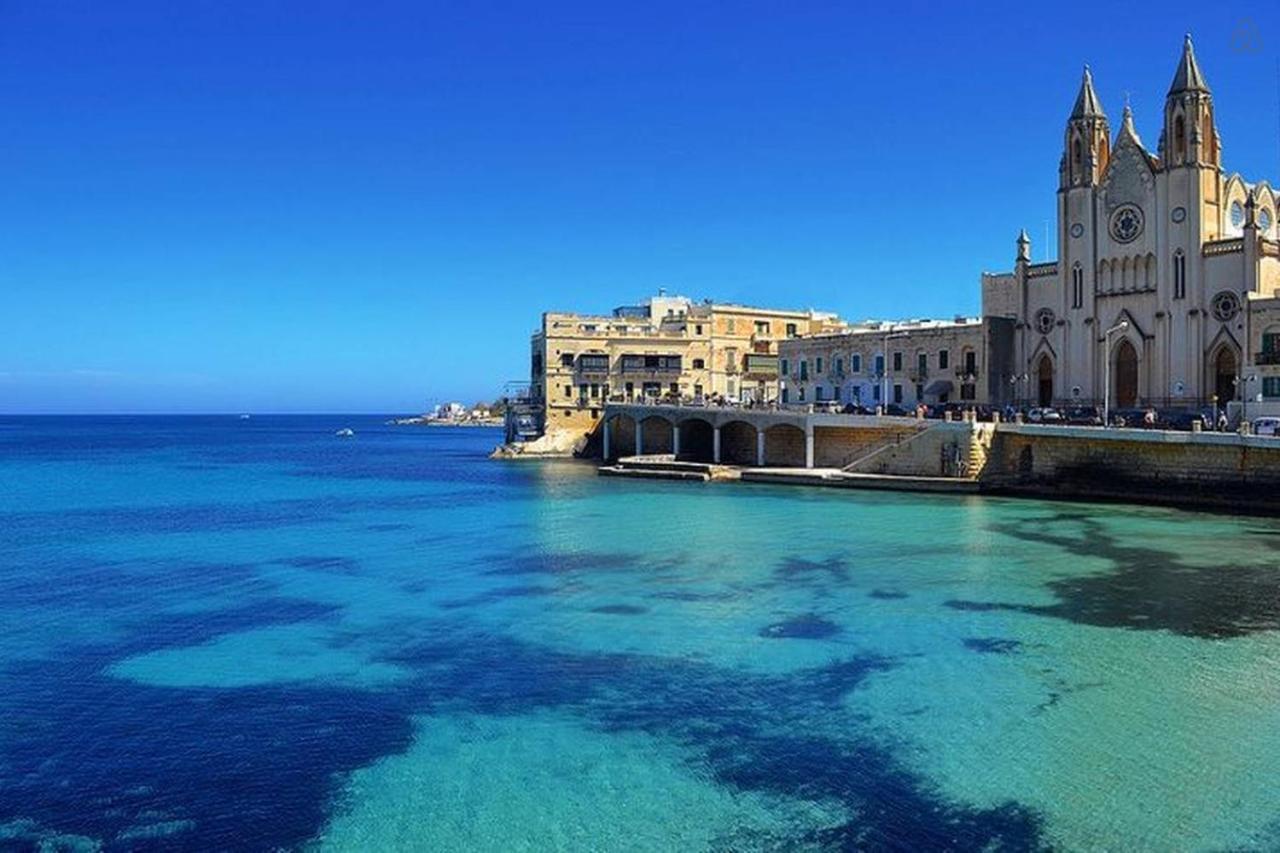 Modern Apartment In The Best Location, Perfect For Families Sliema Bagian luar foto